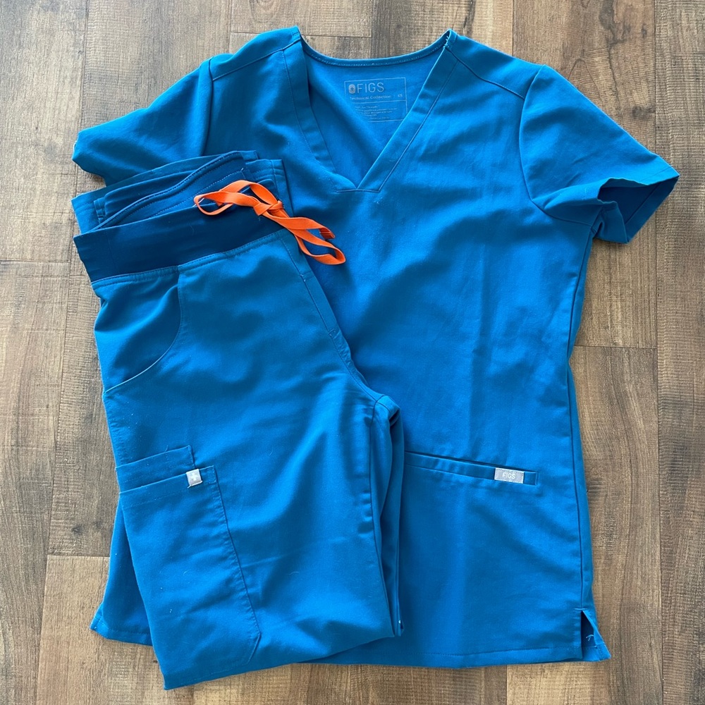 Figs alps blue limited ed casma top x-small kade pant small